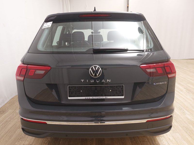 Volkswagen Tiguan 1.4 TSI eHybrid Life automatik • ACC • LED, fotografija 14