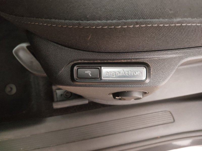 Volkswagen Tiguan 1.4 TSI eHybrid Life automatik • ACC • LED, fotografija 15
