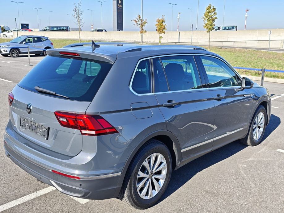 Volkswagen Tiguan 1,5 TSI DSG Life | ACC | DIGITAL COCKPIT |, fotografija 7