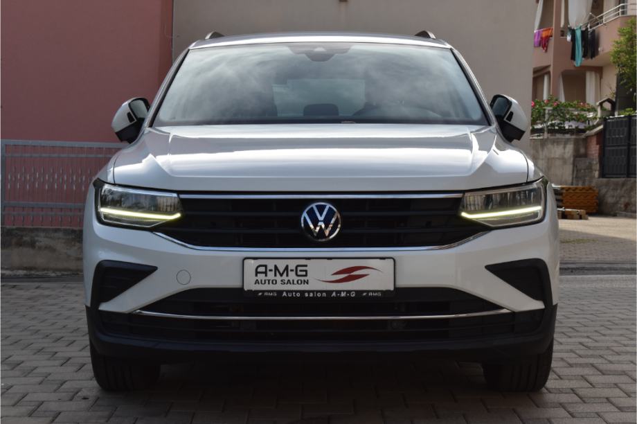 VW Tiguan 2.0 TDI Automatik DSG Kamera,Lane,AppleCar,Amblight-Facelift, fotografija 2