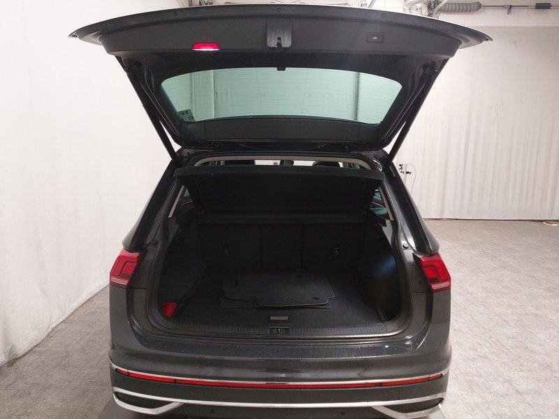 Volkswagen Tiguan 2.0 TDI automatik Elegance • ACC • električna peta v, fotografija 16