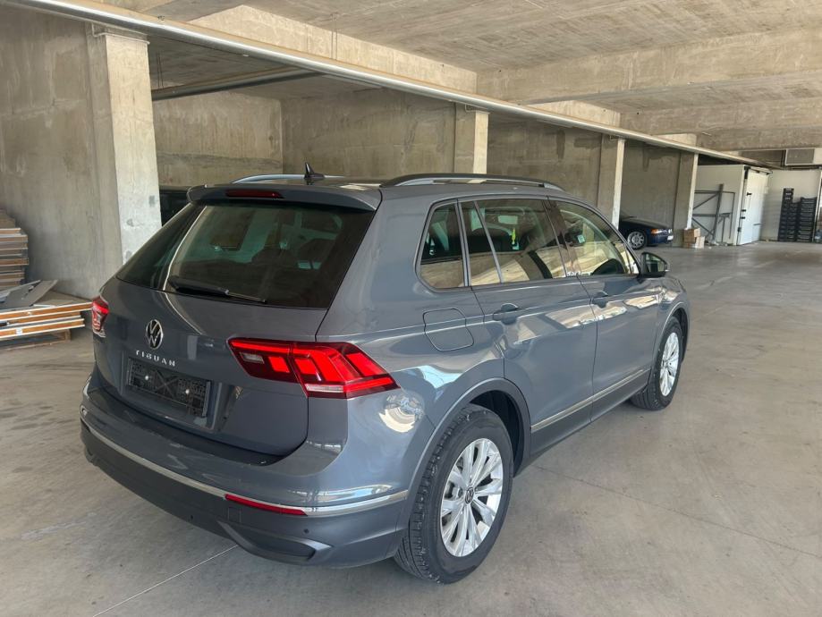 Volkswagen Tiguan 2.0 TDI Life | LED | TEMPOMAT | LANE ASSIST |, fotografija 6