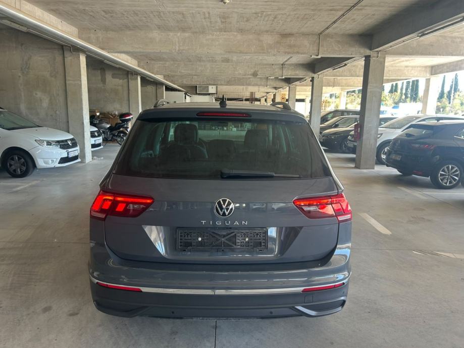 Volkswagen Tiguan 2.0 TDI Life | LED | TEMPOMAT | LANE ASSIST |, fotografija 8