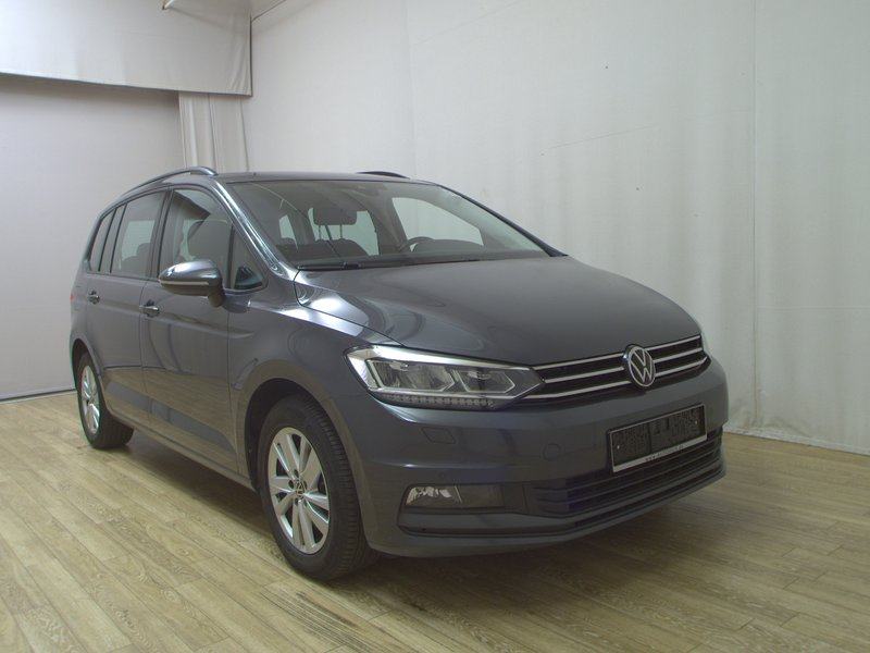 Volkswagen Touran 2.0 TDI Comfortline automatik • ACC • Full LED, fotografija 3