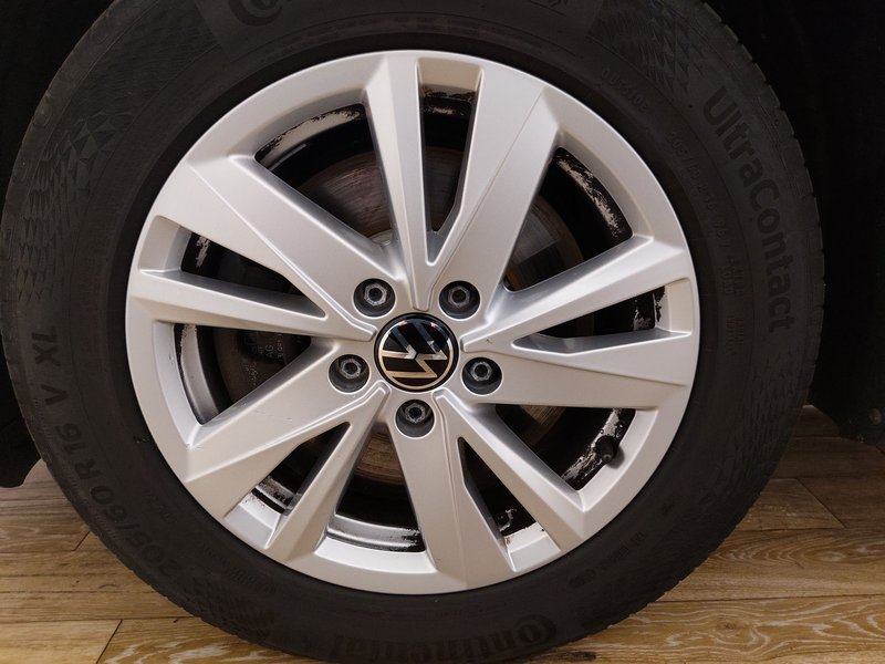 Volkswagen Touran 2.0 TDI Comfortline automatik • ACC • Full LED, fotografija 8