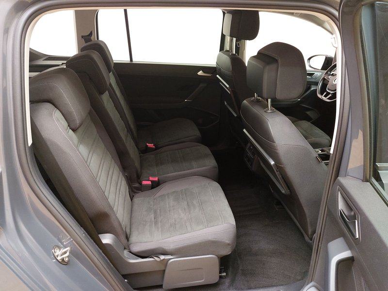 Volkswagen Touran 2.0 TDI Comfortline automatik • ACC • Full LED, fotografija 12