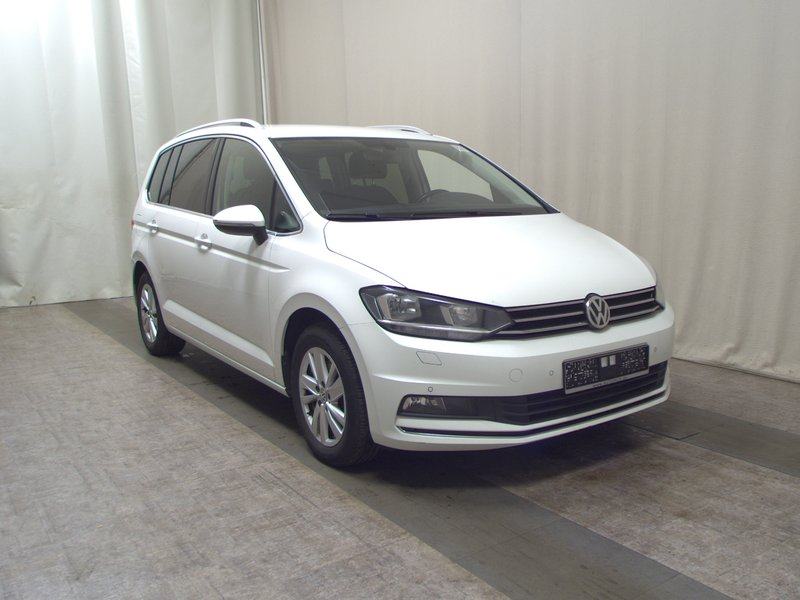 Volkswagen Touran 2.0 TDI Highline automatik • ACC • navigacija, fotografija 3