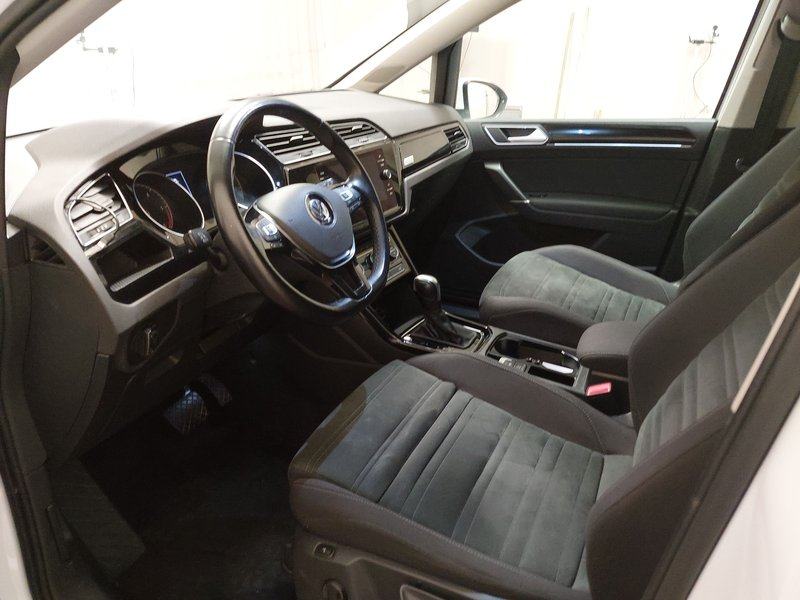 Volkswagen Touran 2.0 TDI Highline automatik • ACC • navigacija, fotografija 6