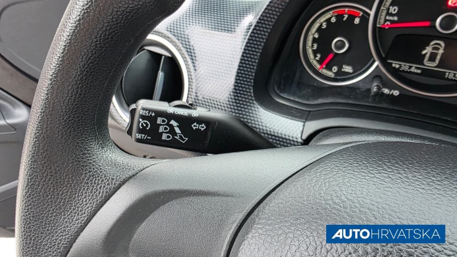 VOLKSWAGEN UP! 1.0 MOVEUP!, 10.490,00 €, fotografija 14