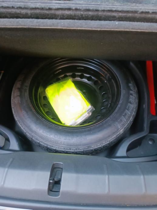 Volvo C30 1,6 D, fotografija 6