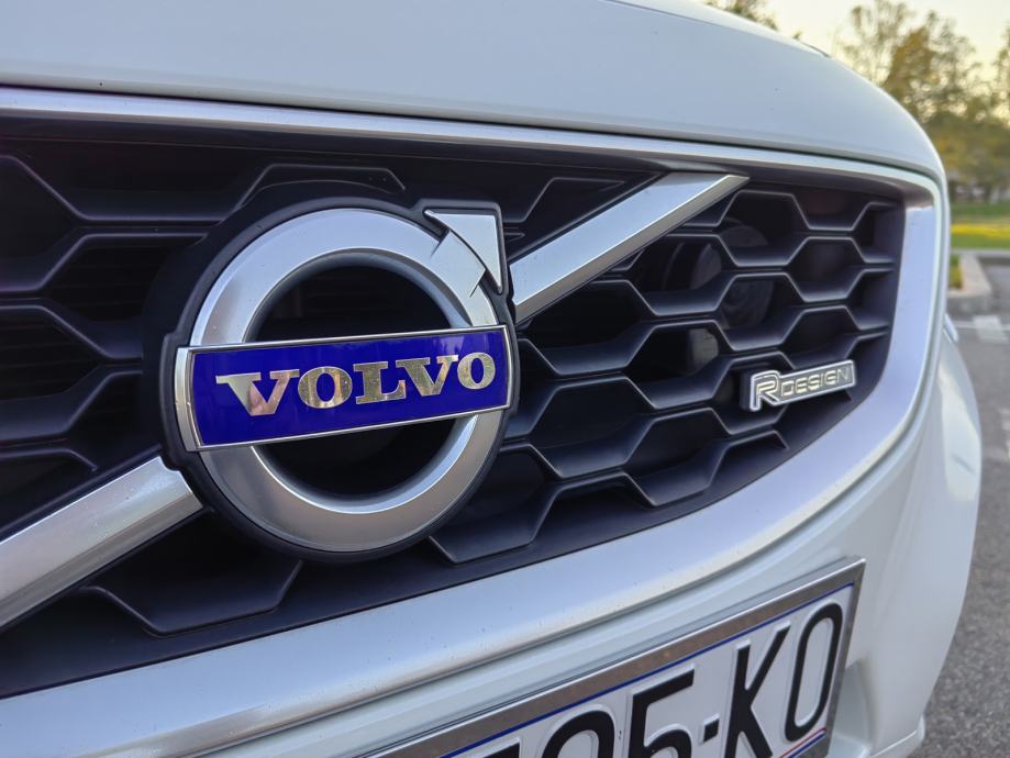 Volvo C30 1.6 D2 R-Design, fotografija 6