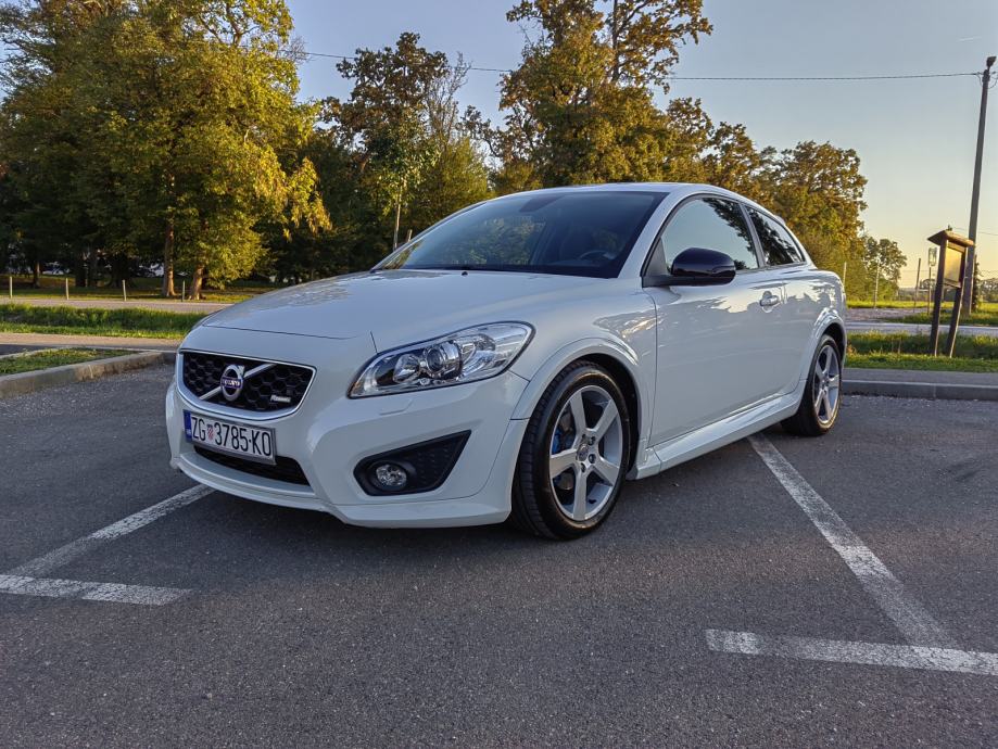 Volvo C30 1.6 D2 R-Design, fotografija 3
