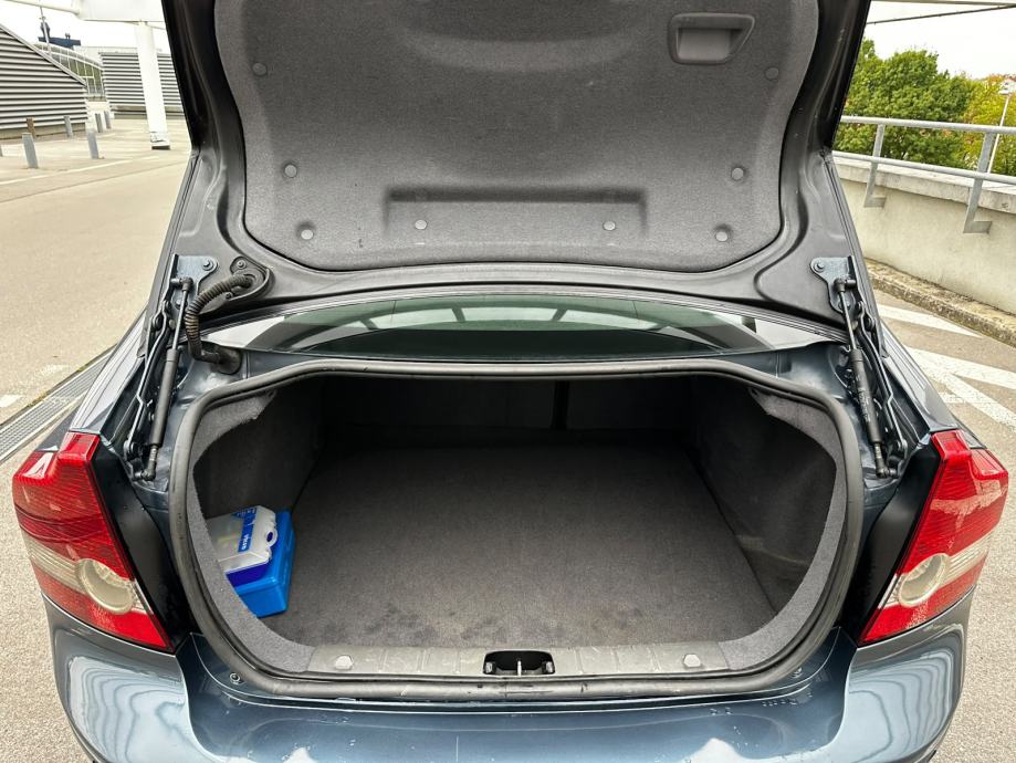 Volvo S40 1,8*Hr.Auto*Klima*Uščuvan*Odlično stanje*, fotografija 17