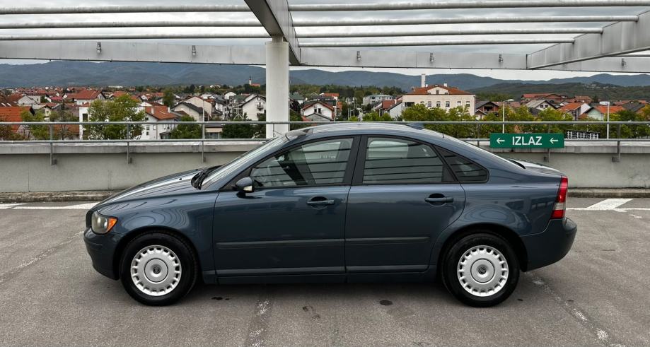 Volvo S40 1,8*Hr.Auto*Klima*Uščuvan*Odlično stanje*, fotografija 7