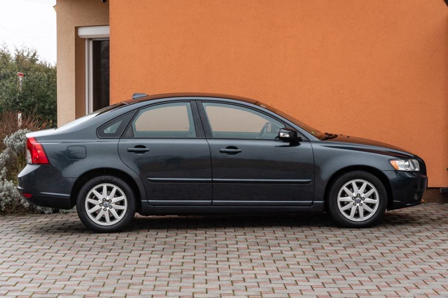 S40 2.0i MOMENTUM, LPG PLIN, mod.2009g ,reg.do 12/2026. Kupljen u HR., fotografija 4