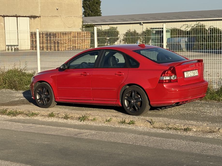 Volvo S40 D5 automatik, fotografija 5