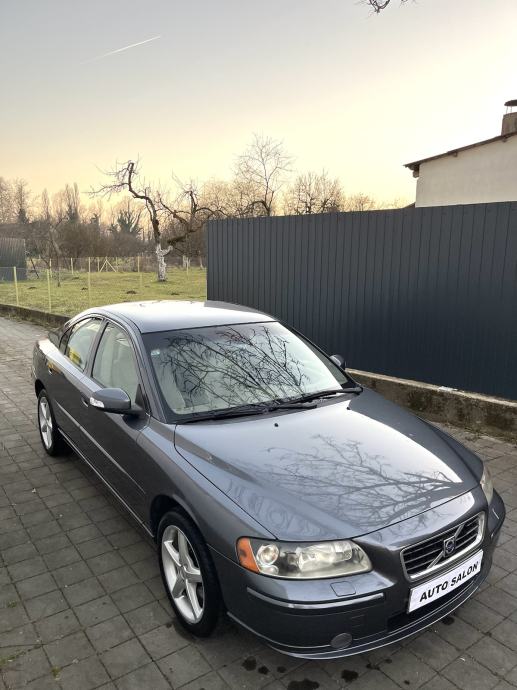 Volvo S60 2 5 Turbo