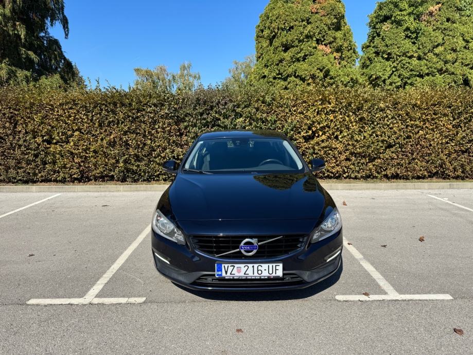 Volvo S60 2017. 2.0 D2, fotografija 2