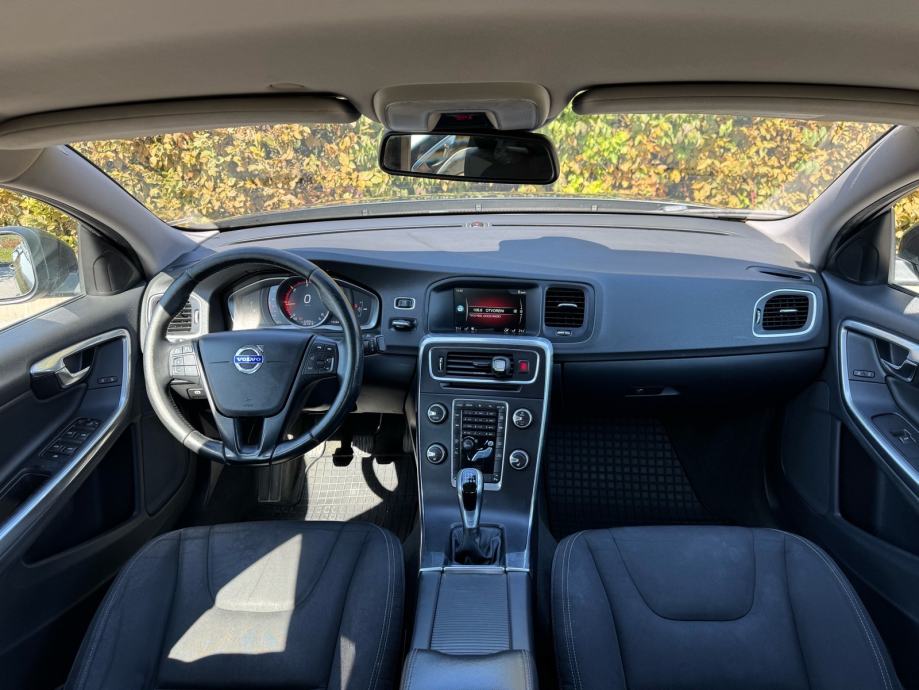 Volvo S60 2017. 2.0 D2, fotografija 10
