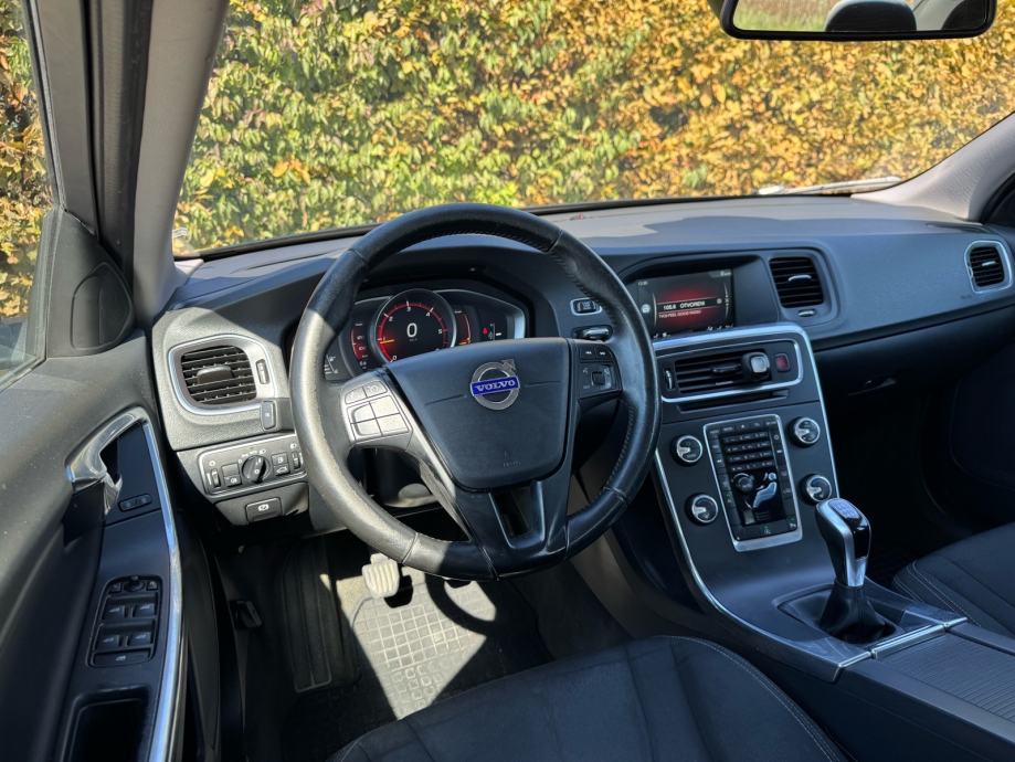 Volvo S60 2017. 2.0 D2, fotografija 11