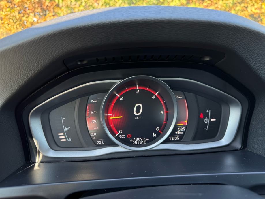 Volvo S60 2017. 2.0 D2, fotografija 19