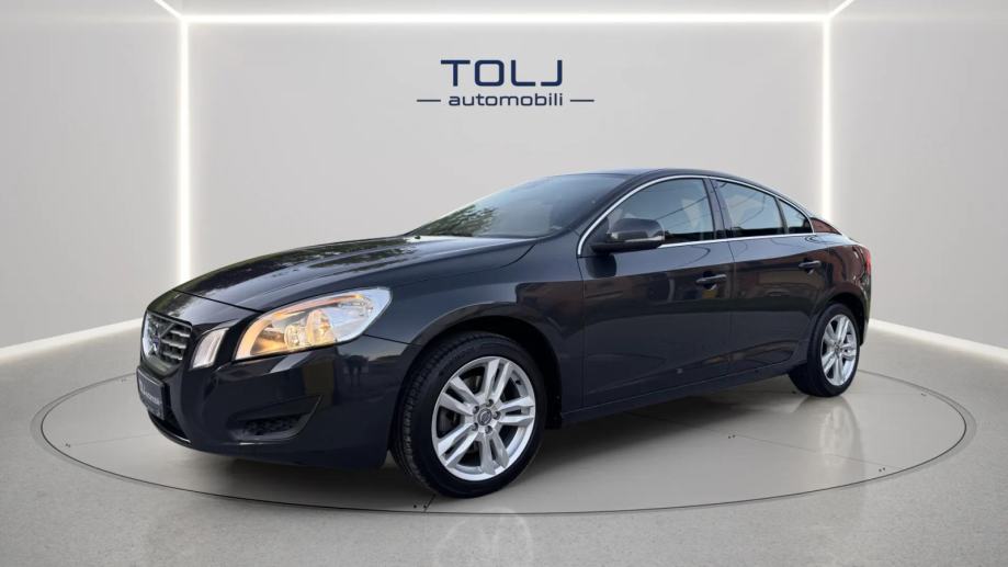 VOLVO S60 *REG 03/2027**TOP STANJE** SERVISI NAPRAVLJENI**, fotografija 2