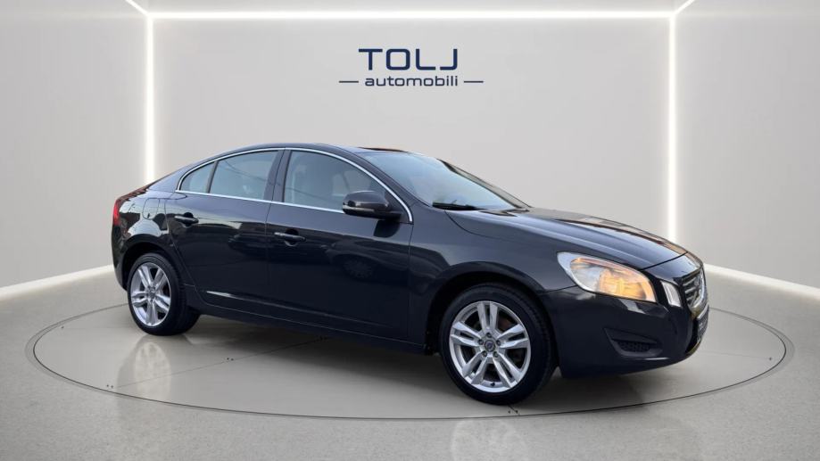 VOLVO S60 *REG 03/2027**TOP STANJE** SERVISI NAPRAVLJENI**, fotografija 3