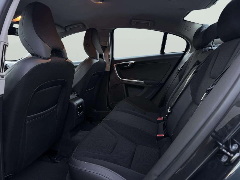 VOLVO S60 *REG 03/2027**TOP STANJE** SERVISI NAPRAVLJENI**, fotografija 10