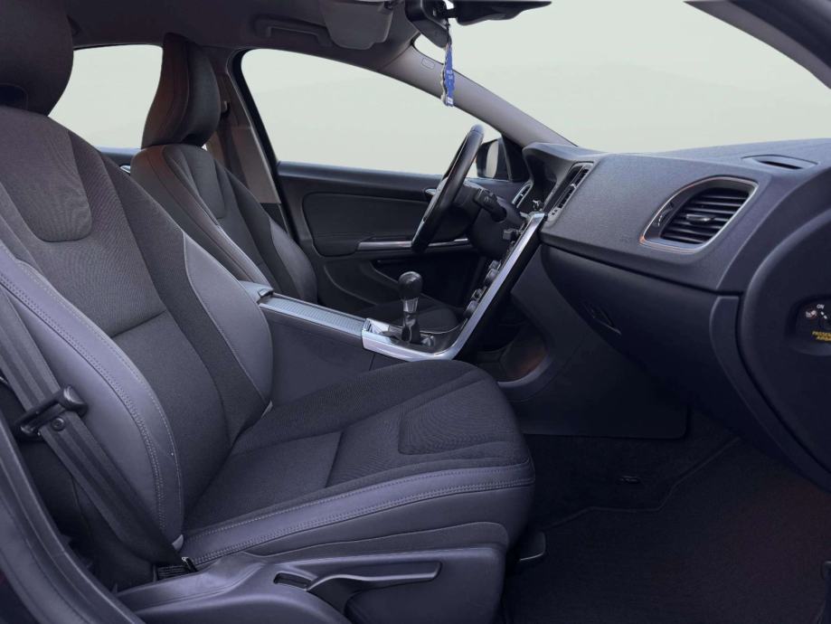 VOLVO S60 *REG 03/2027**TOP STANJE** SERVISI NAPRAVLJENI**, fotografija 12