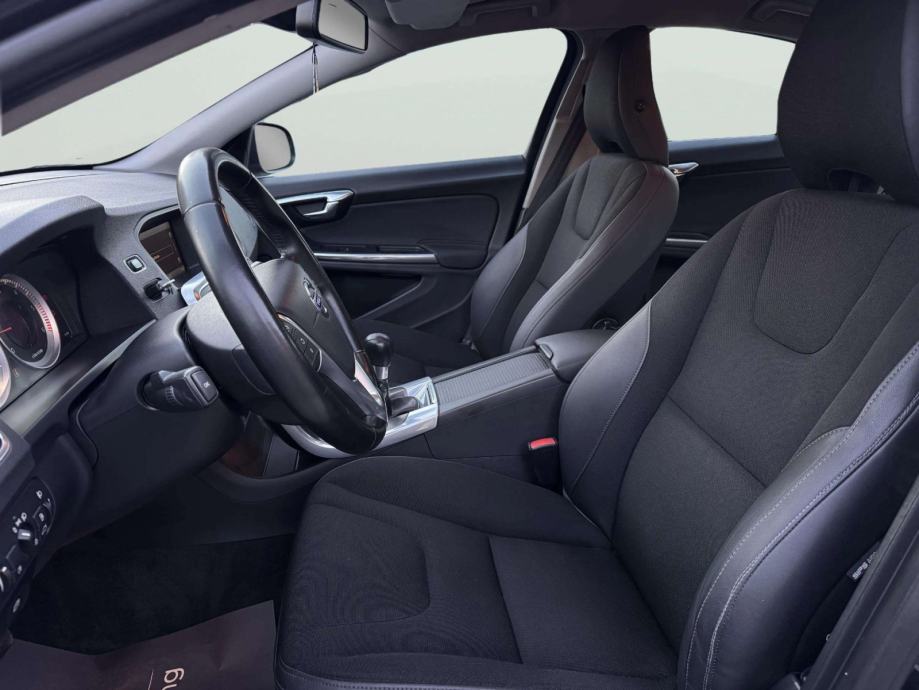 VOLVO S60 *REG 03/2027**TOP STANJE** SERVISI NAPRAVLJENI**, fotografija 14