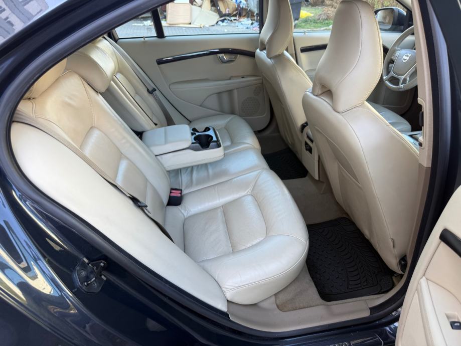 Volvo S80 1.6D °KOŽA°AUTOMATSKA KLIMA°VELIKI SERVIS°REG:12/2026°, fotografija 19