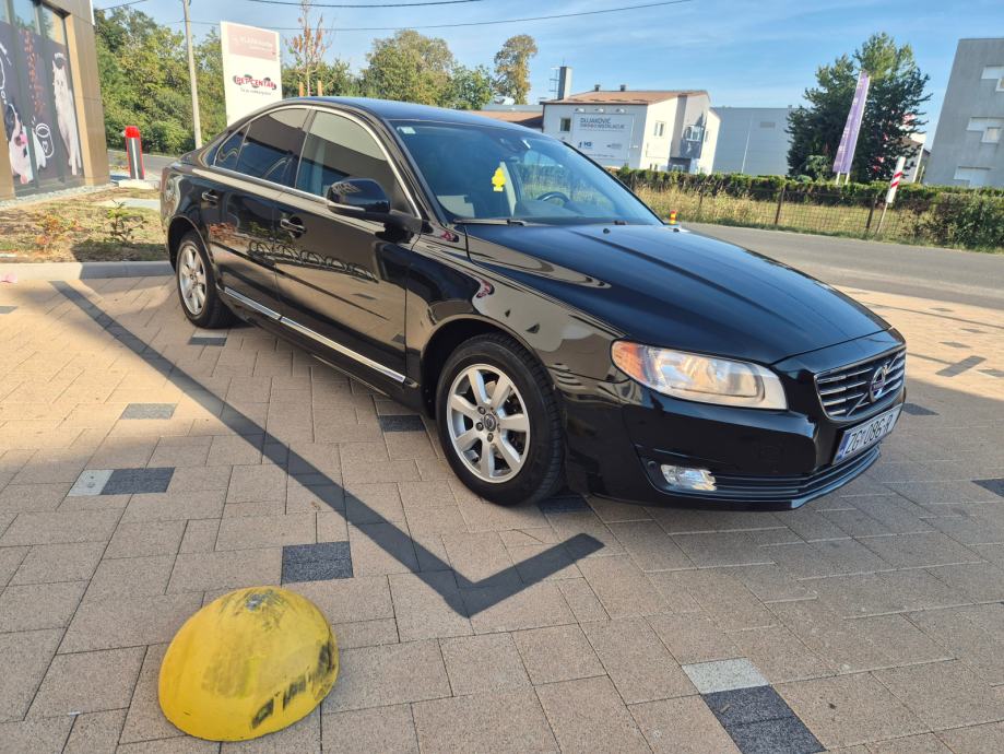 Volvo S80