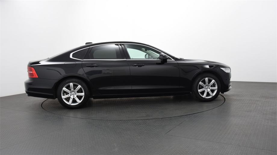 Volvo s90 d3