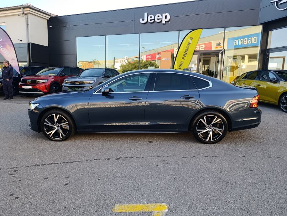 Volvo S90 D4 Momentum Automatik, kupljen u HR, servisna ovlašteni, fotografija 8
