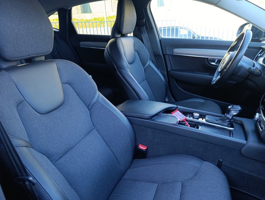 Volvo S90 D4 Momentum Automatik, kupljen u HR, servisna ovlašteni, fotografija 10