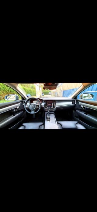 Volvo S90 Momentum D3 Geartronic, fotografija 20