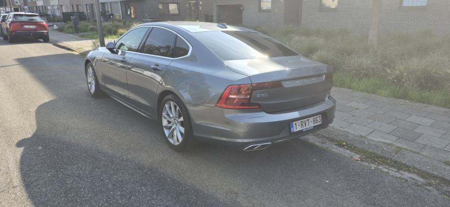 Volvo S90 Momentum D3 Geartronic, fotografija 5