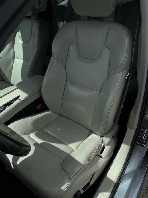 Volvo S90 D4, fotografija 11