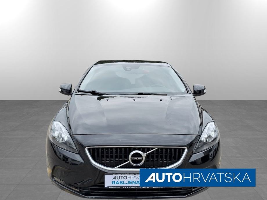 VOLVO V40 2.0 D 2.0 D4, 11.890,00 € - Akcija, fotografija 5