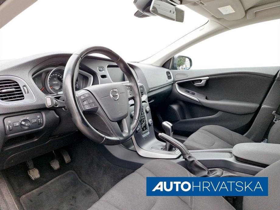 VOLVO V40 2.0 D 2.0 D4, 11.890,00 € - Akcija, fotografija 6