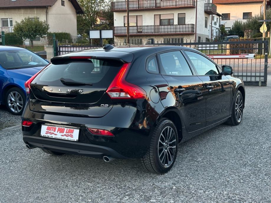 Volvo V40 2.0d, LEASING BEZ UCESCA, Garancija 1.god!!, fotografija 8
