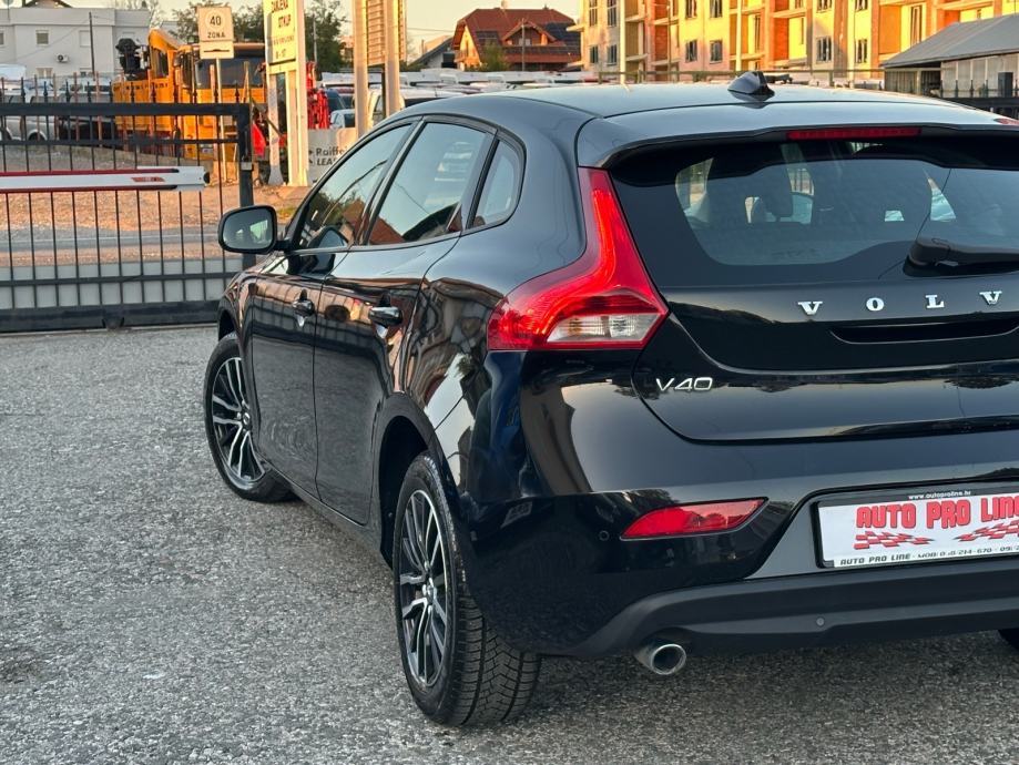 Volvo V40 2.0d, LEASING BEZ UCESCA, Garancija 1.god!!, fotografija 9