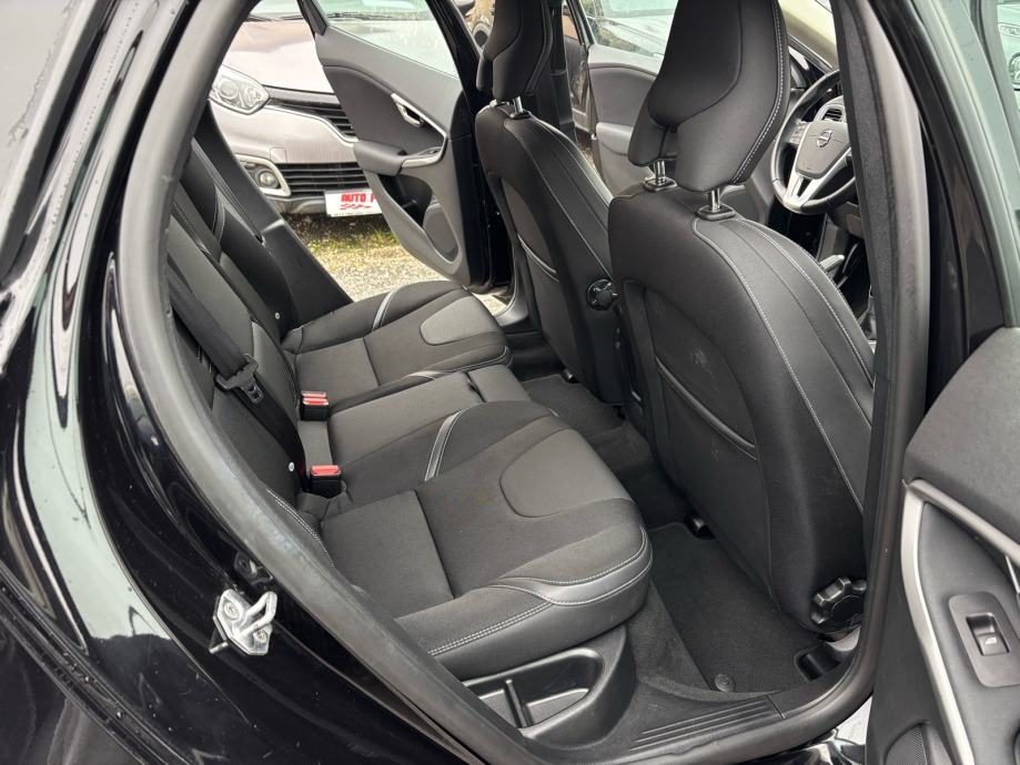 Volvo V40 2.0d, LEASING BEZ UCESCA, Garancija 1.god!!, fotografija 20