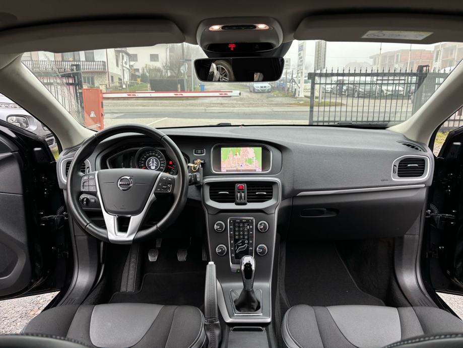 Volvo V40 2.0d, LEASING BEZ UCESCA, Garancija 1.god!!, fotografija 13