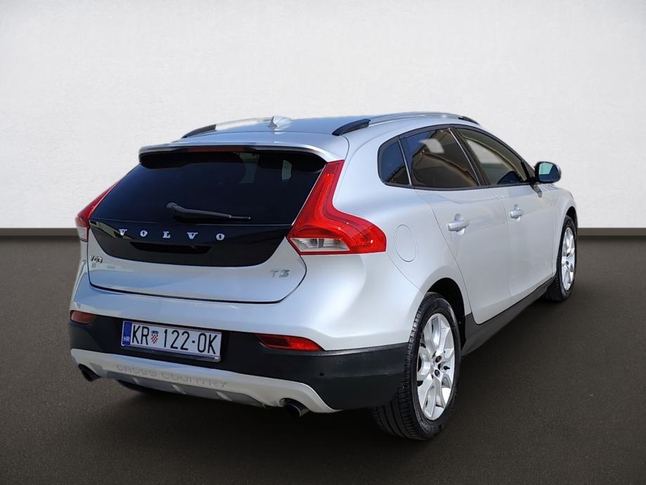 Volvo V40 Cross Country T3, fotografija 7