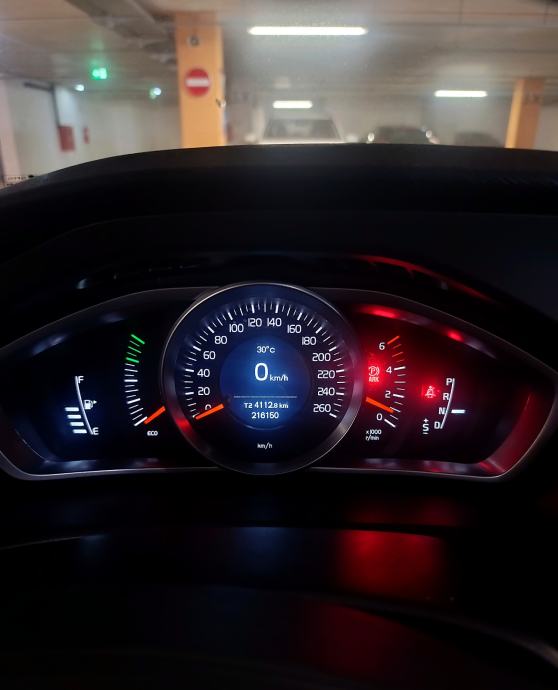 Volvo V40 D2 AUTOMATIK, pogled izvana - slika 3