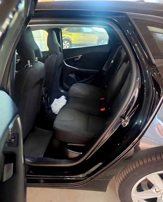 Volvo V40 D2 AUTOMATIK, pogled izvana - slika 4