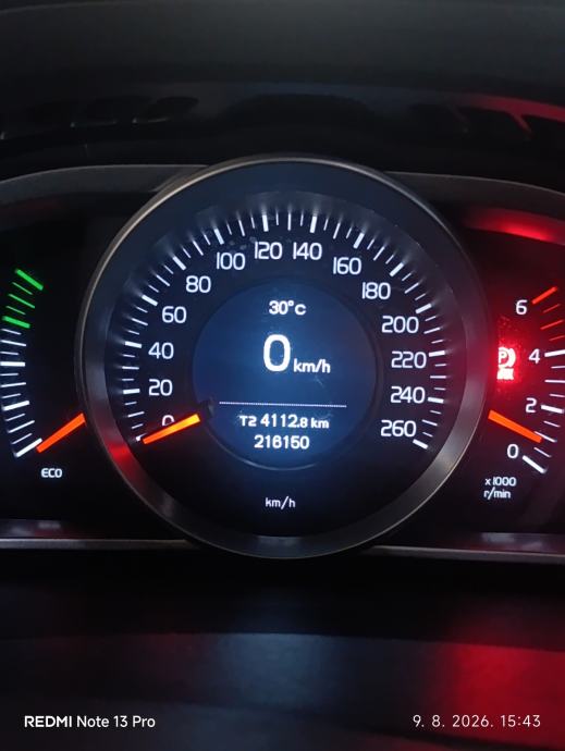 Volvo V40 D2 AUTOMATIK, fotografija 8