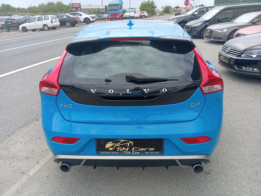 Volvo V40 D4 2.0 (140KW) R - Design mod.2015 - PANORAMA/ PDC/ KOŽA, fotografija 6