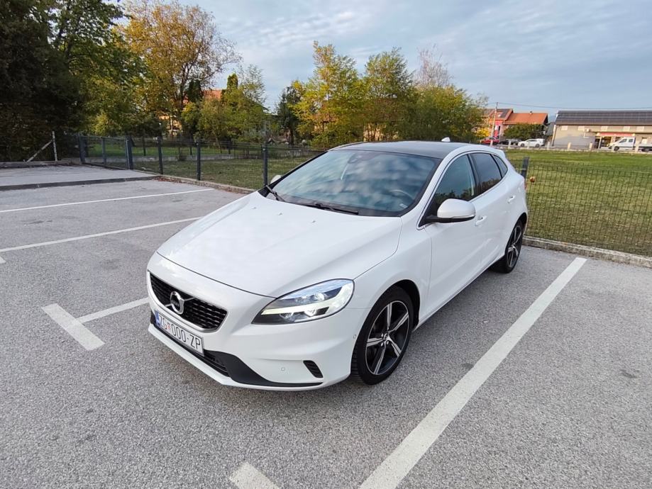 Volvo V40 T3 R-Design 152KS Automatik | 2018.| Facelift | TOP st. PDV, fotografija 2